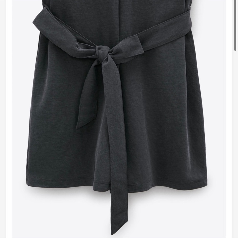 Zara flowy V neck romper with belt tie - Picture 3 of 7
